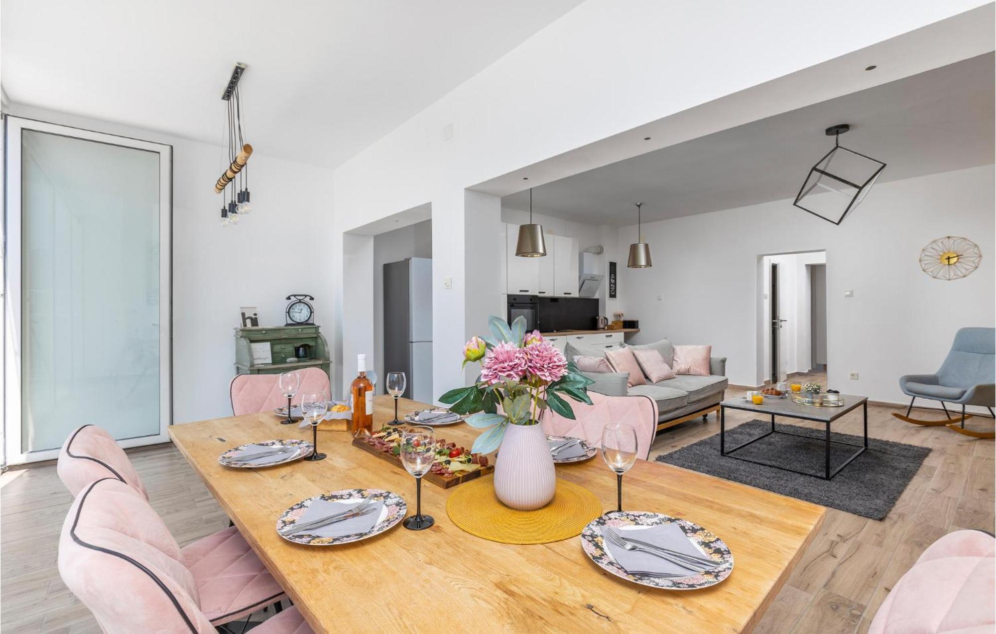 Amazing Apartment In Rijeka With Wifi מראה חיצוני תמונה