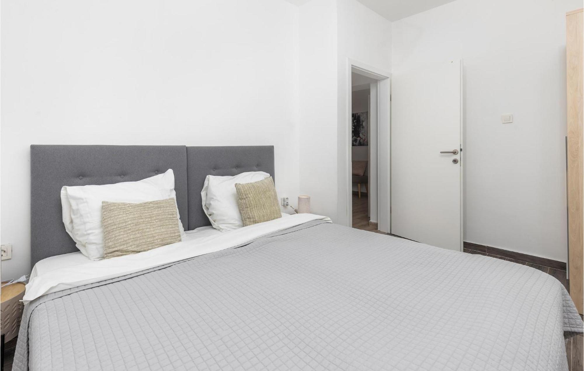 Amazing Apartment In Rijeka With Wifi מראה חיצוני תמונה